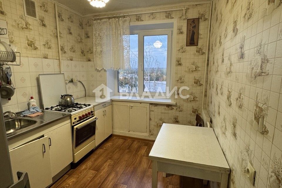 Продаётся 4-комнатная квартира, 71.8 м²