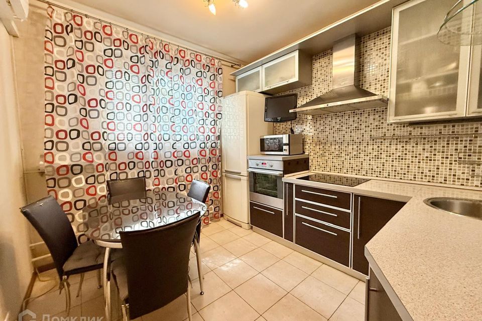 Продаётся 2-комнатная квартира, 52.5 м²