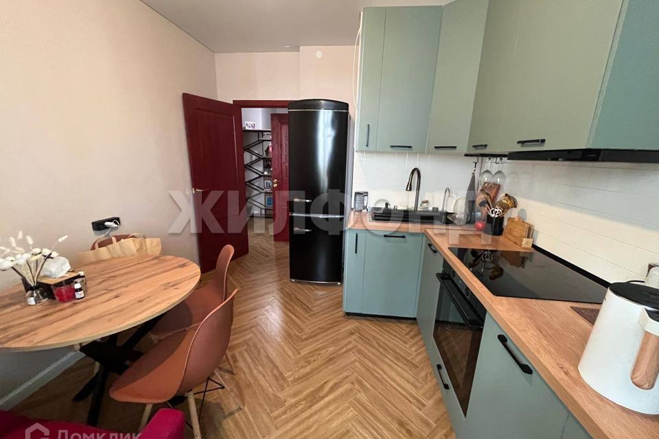 Продаётся 2-комнатная квартира, 56 м²