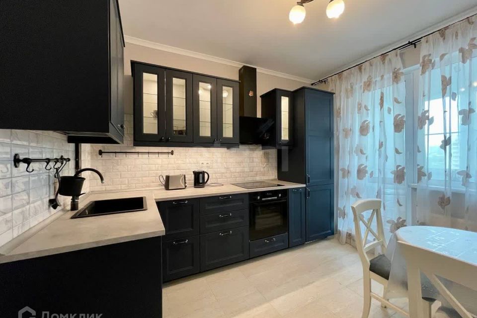 Сдаётся 2-комнатная квартира, 69.3 м²