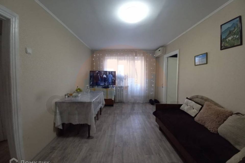 Продаётся 3-комнатная квартира, 55.4 м²