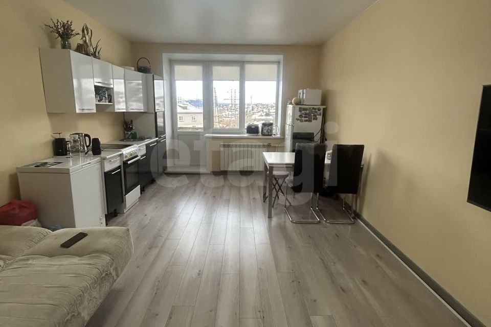 Продаётся 3-комнатная квартира, 70.7 м²