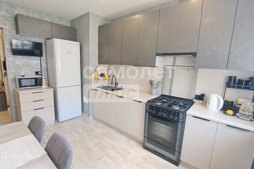 Продаётся 3-комнатная квартира, 64 м²