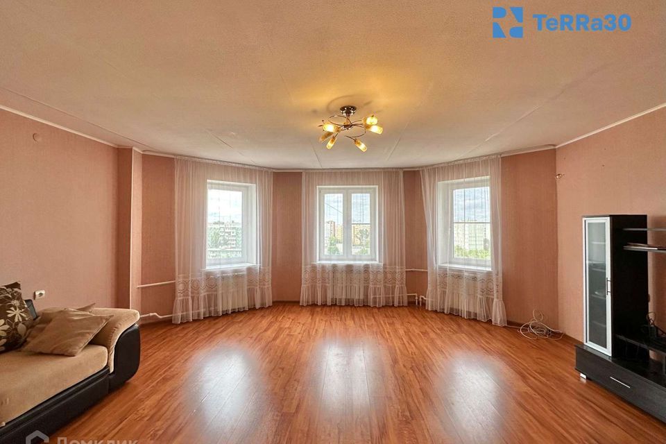 Продаётся 3-комнатная квартира, 95.4 м²