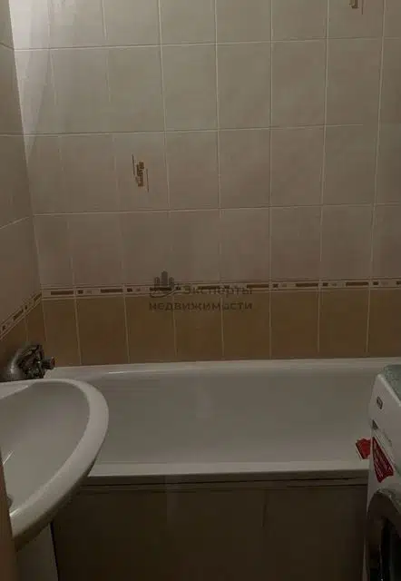 Продаётся 3-комнатная квартира, 70.5 м²