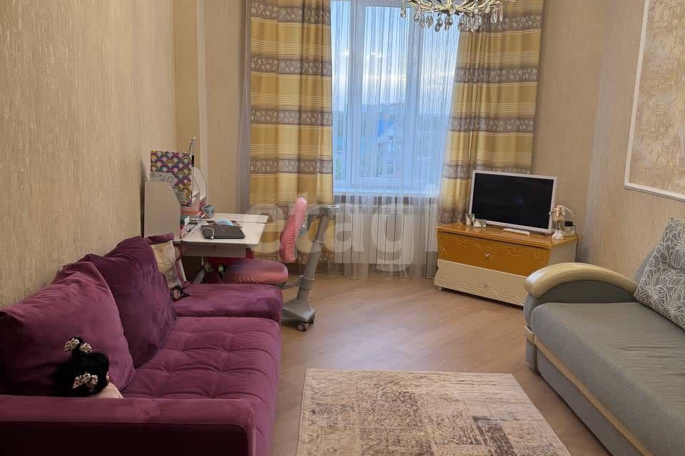 Продаётся 1-комнатная квартира, 42.5 м²