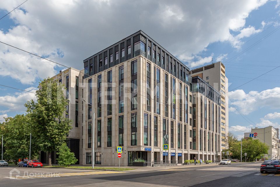 Продаётся 4-комнатная квартира, 128.7 м²