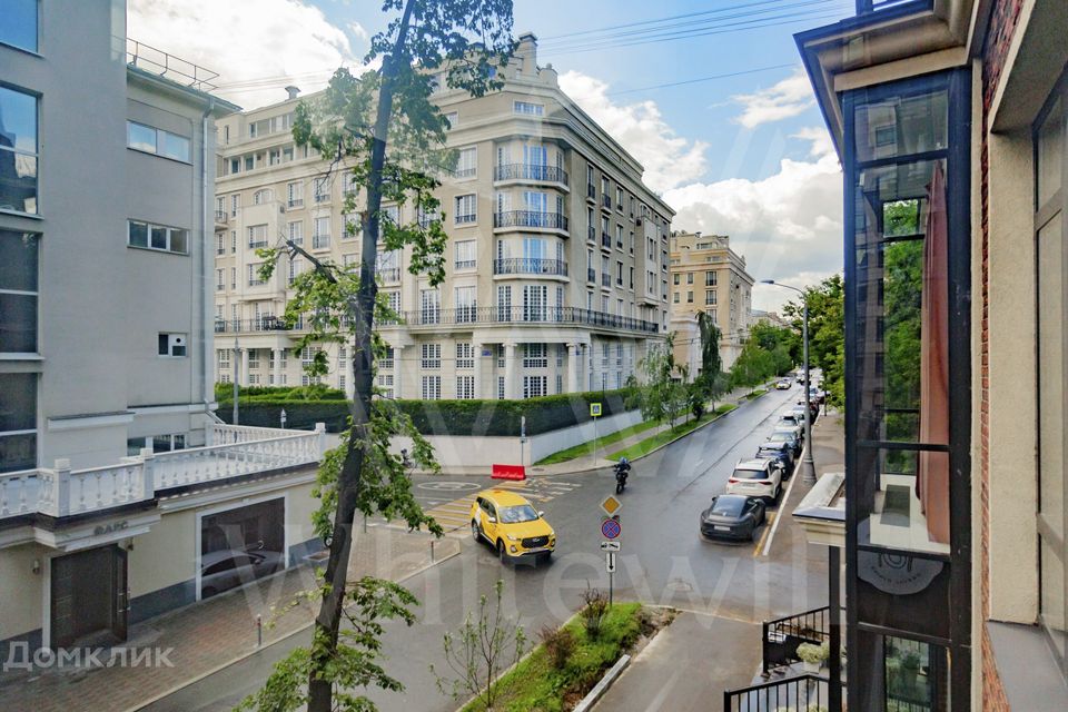 Продаётся 3-комнатная квартира, 112.5 м²