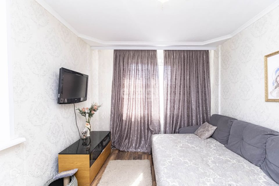 Продаётся 2-комнатная квартира, 56.2 м²