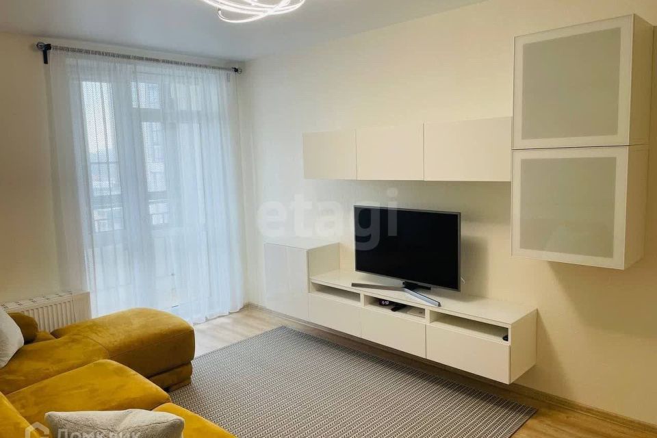 Продаётся 1-комнатная квартира, 37.9 м²