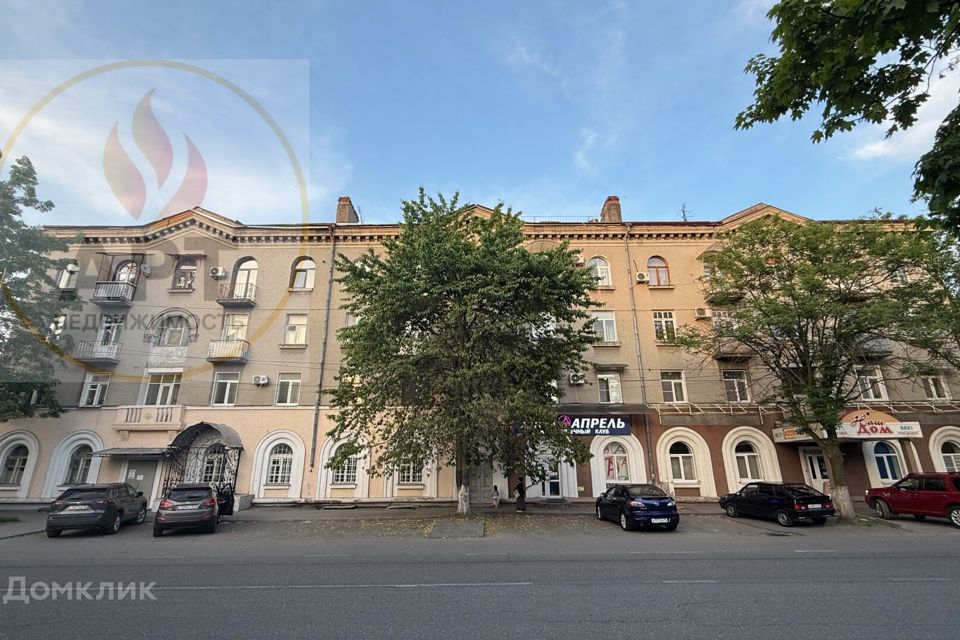 Сдаётся 2-комнатная квартира, 63 м²