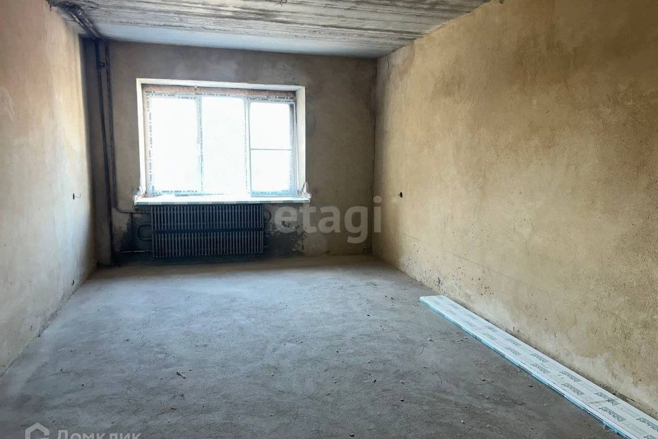 Продаётся 3-комнатная квартира, 107.8 м²