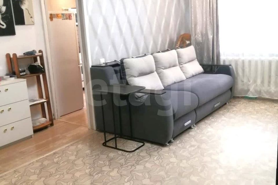 Продаётся 3-комнатная квартира, 43 м²