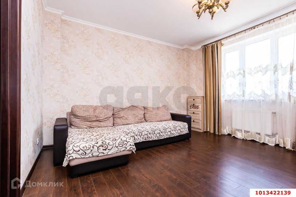 Продаётся 3-комнатная квартира, 112 м²