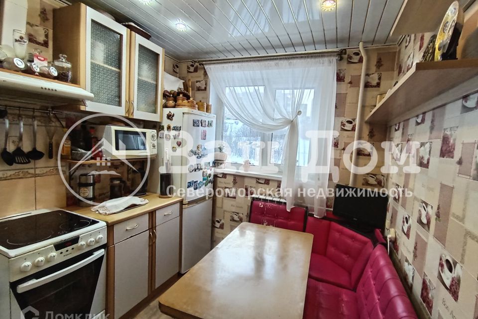 Продаётся 3-комнатная квартира, 59.7 м²