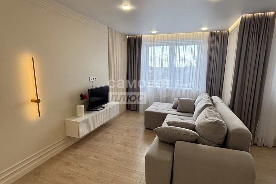 Продаётся 4-комнатная квартира, 94 м²