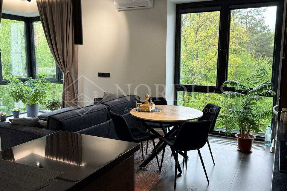 Продаётся 2-комнатная квартира, 68.1 м²