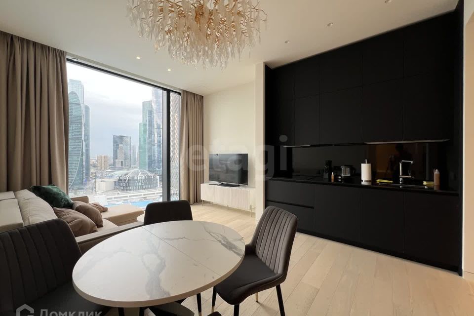 Сдаётся 1-комнатная квартира, 49.2 м²