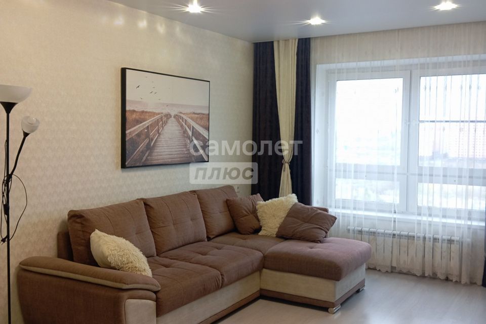 Сдаётся 2-комнатная квартира, 60 м²