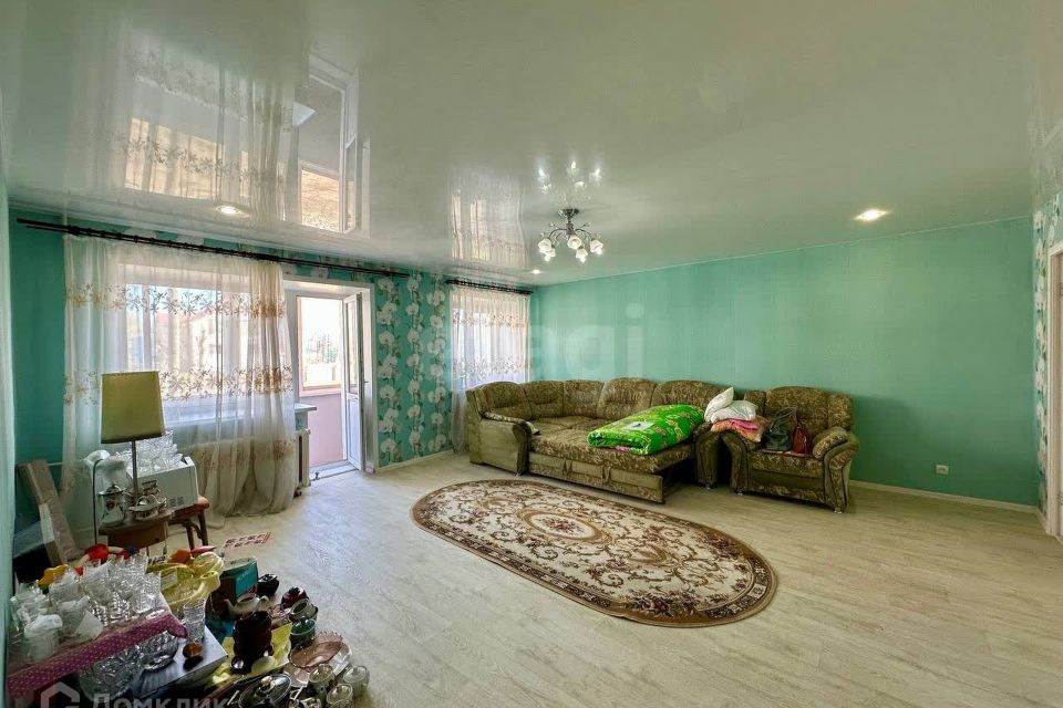 Продаётся 2-комнатная квартира, 54.6 м²