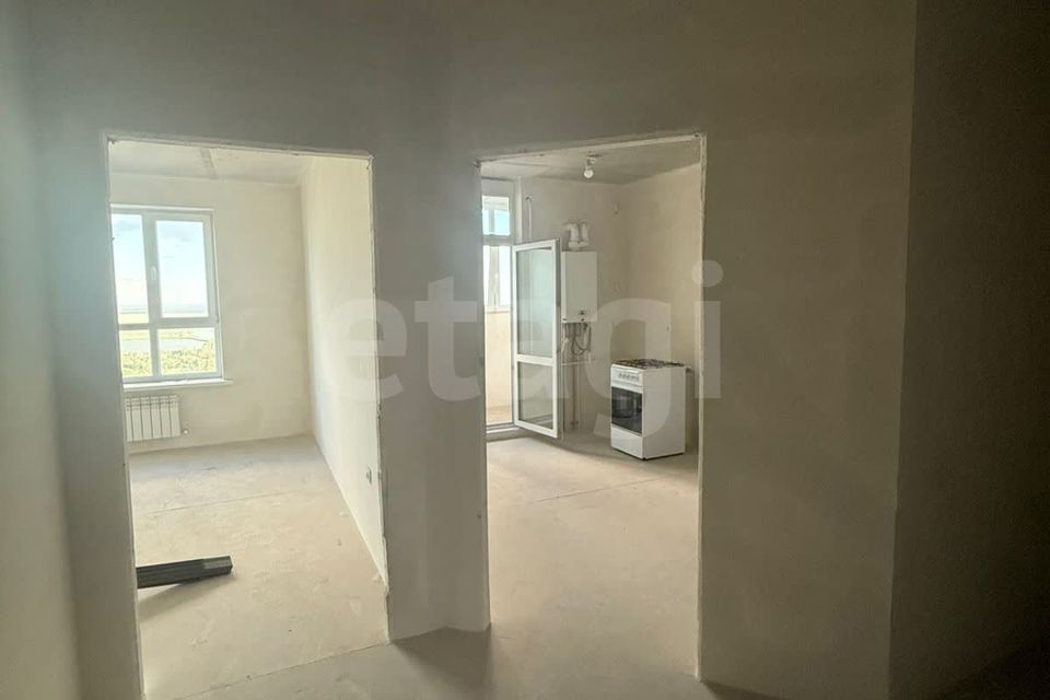 Продаётся 1-комнатная квартира, 43 м²