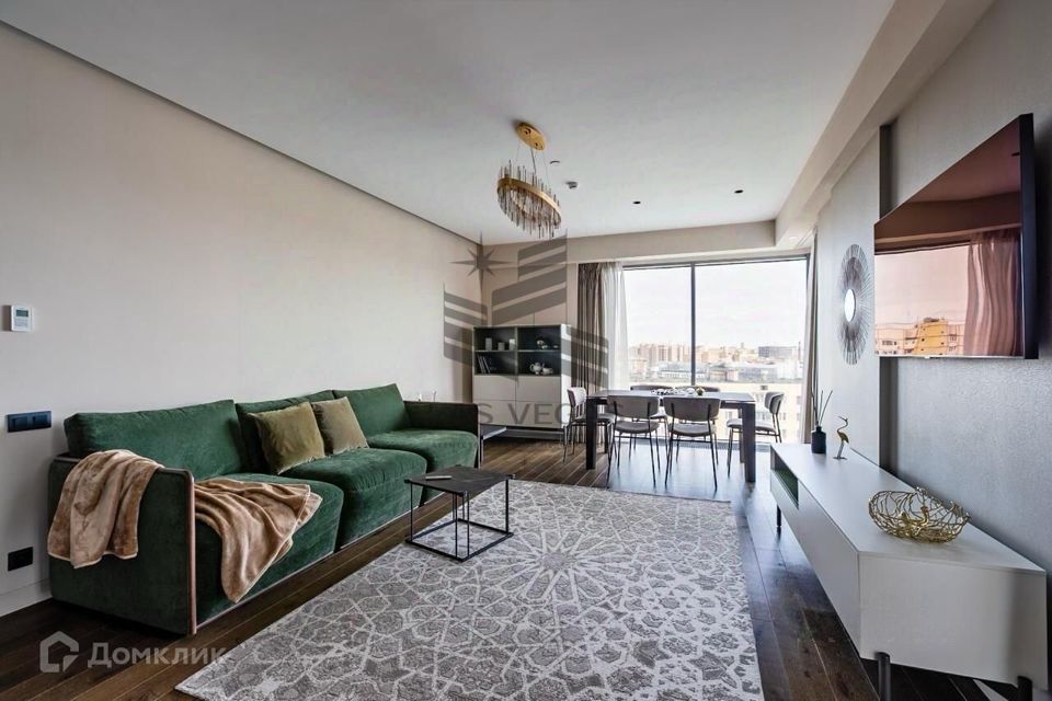 Сдаётся 3-комнатная квартира, 105 м²
