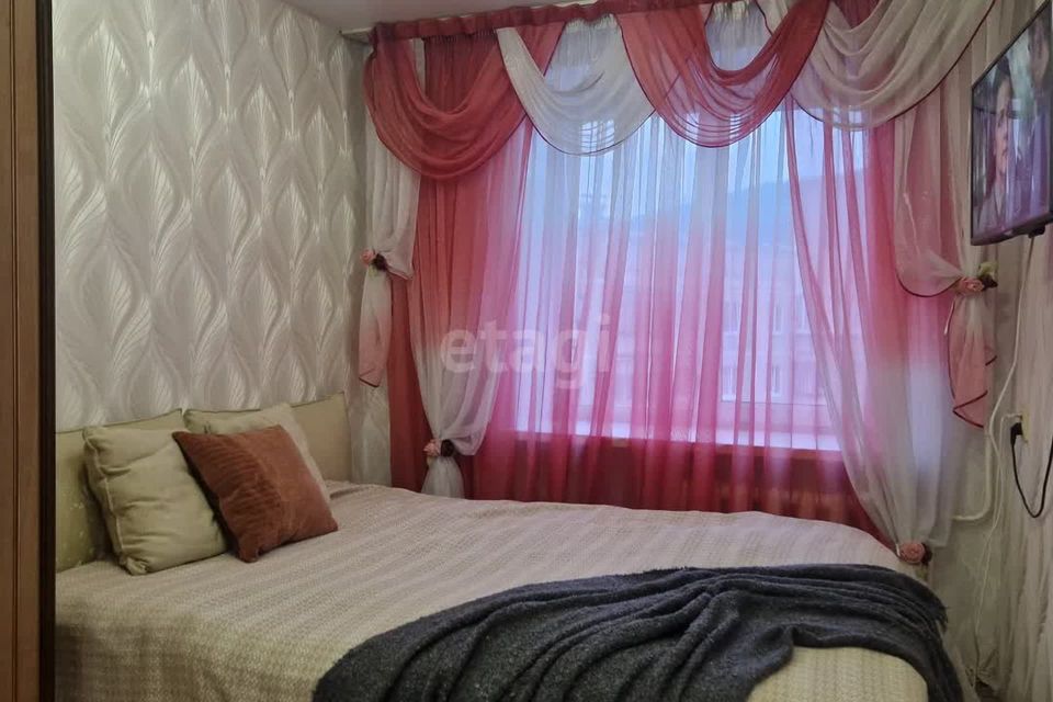 Продаётся 2-комнатная квартира, 48.6 м²
