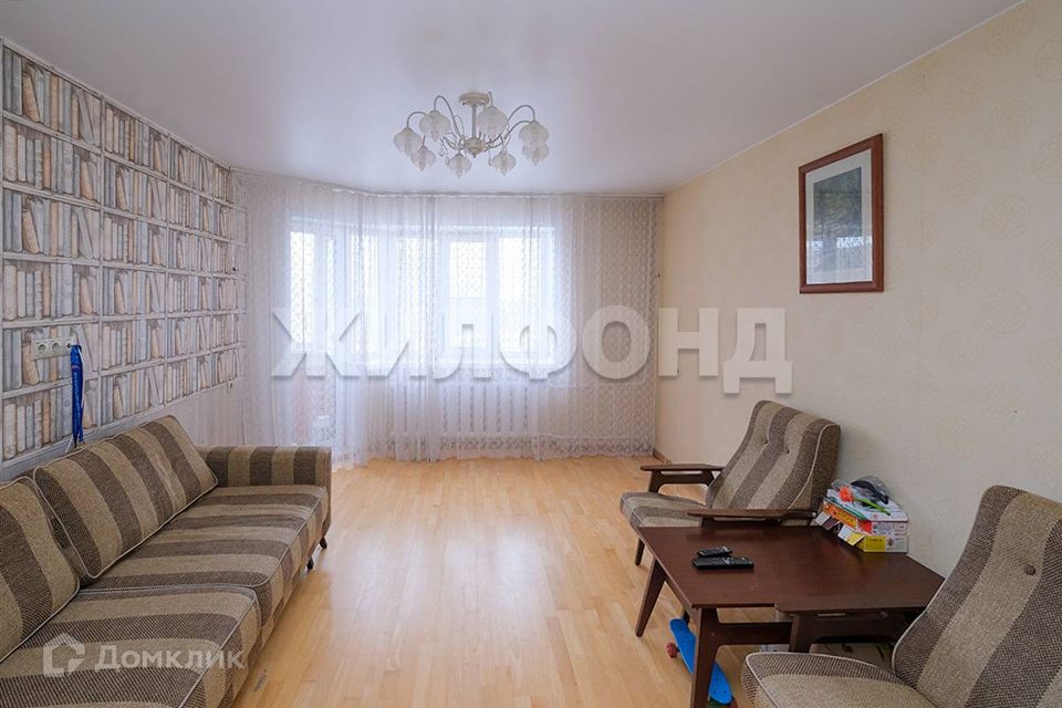 Продаётся 3-комнатная квартира, 87.9 м²