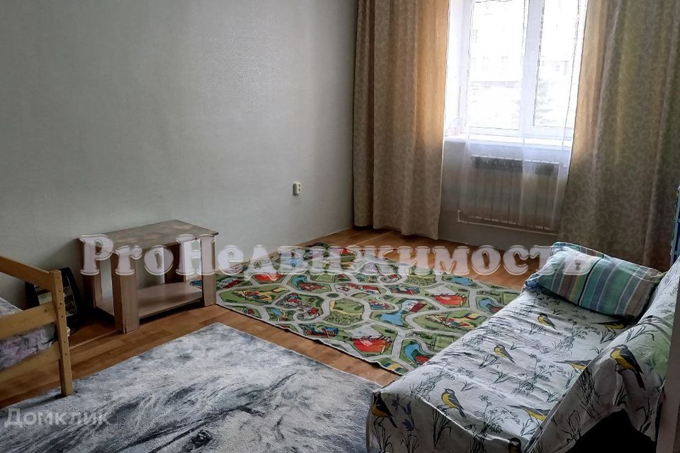Продаётся 1-комнатная квартира, 37.3 м²