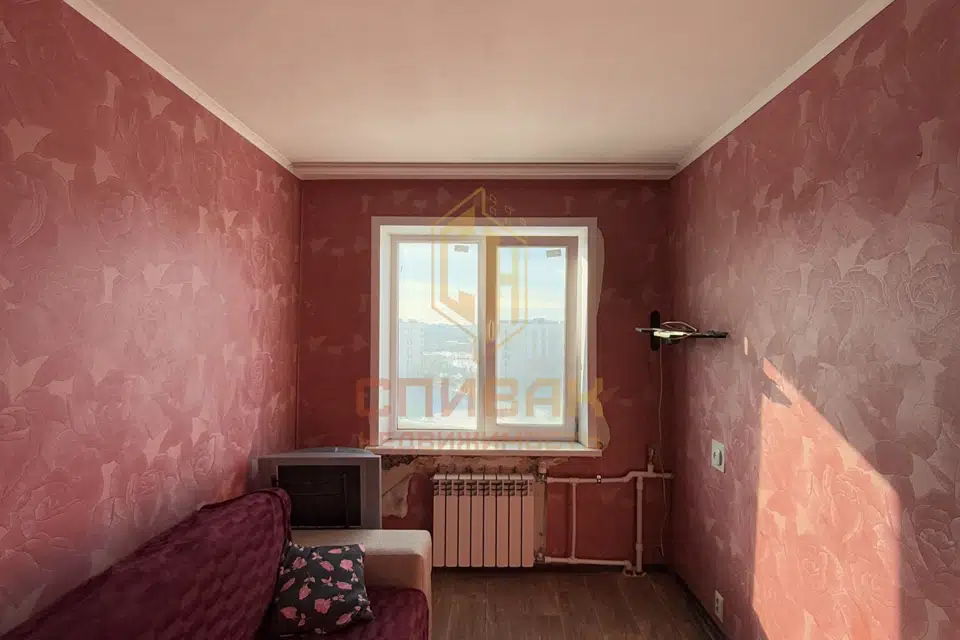 Продаётся 3-комнатная квартира, 56.3 м²