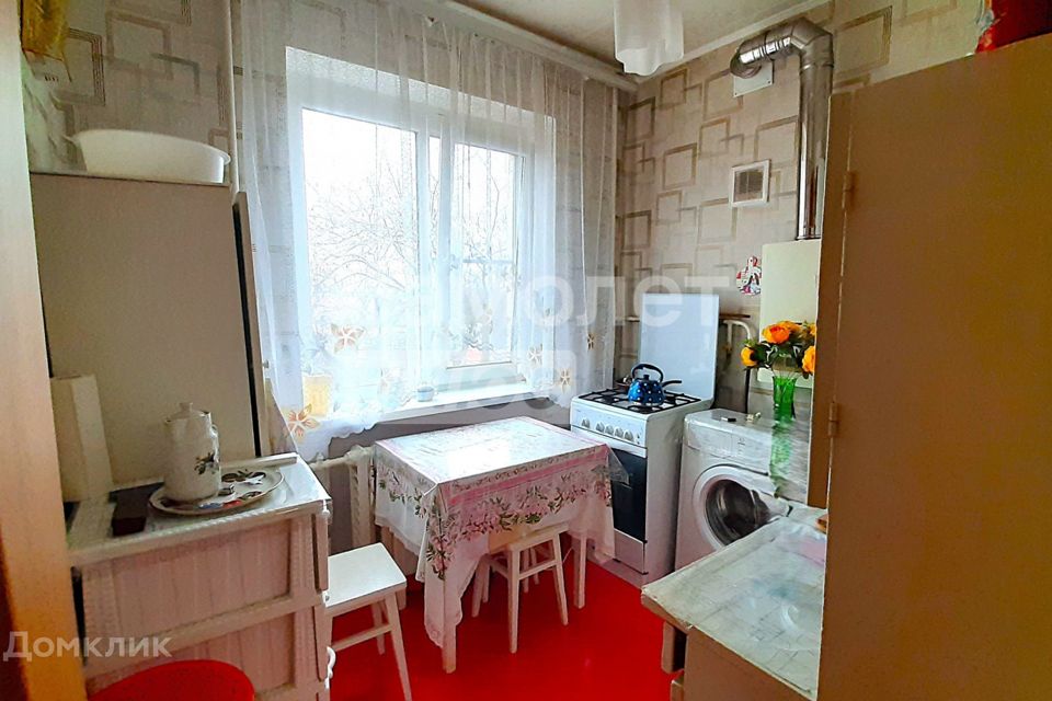 Продаётся 3-комнатная квартира, 57.2 м²