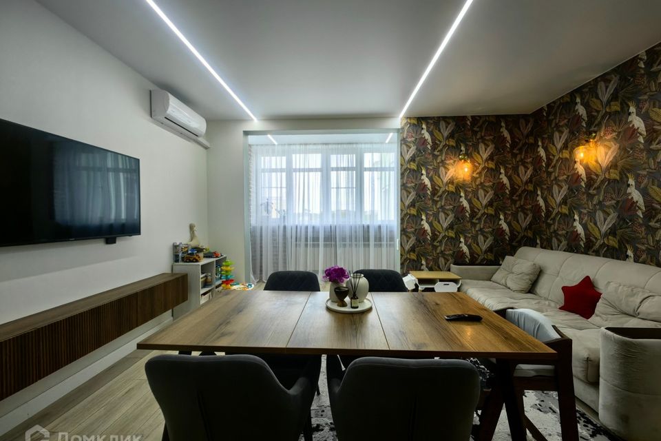 Продаётся 2-комнатная квартира, 62 м²