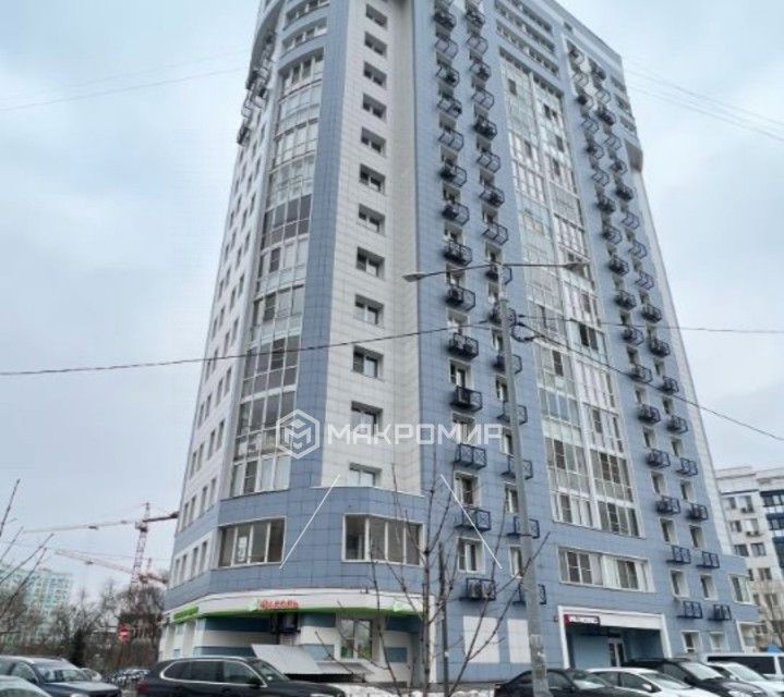 Продаётся 2-комнатная квартира, 77.2 м²