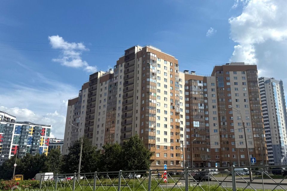 Продаётся 1-комнатная квартира, 40.2 м²