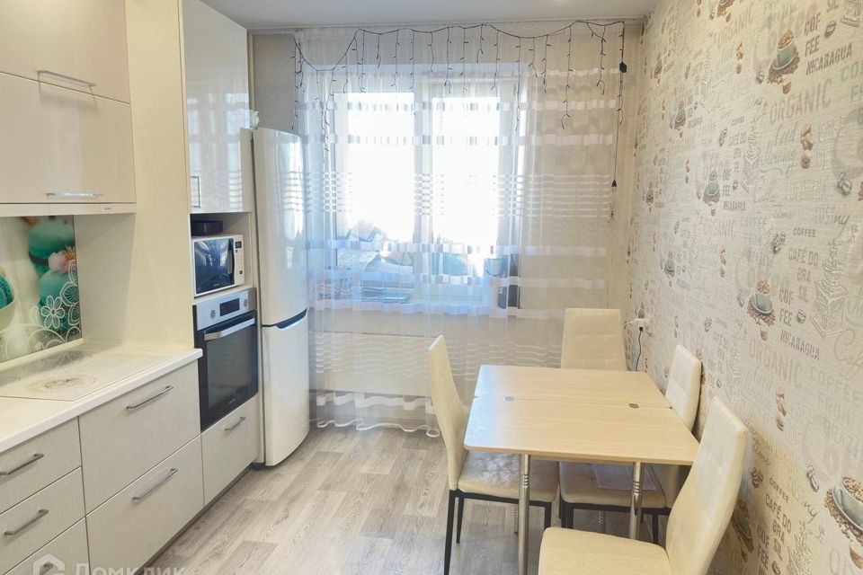 Продаётся 3-комнатная квартира, 76.6 м²
