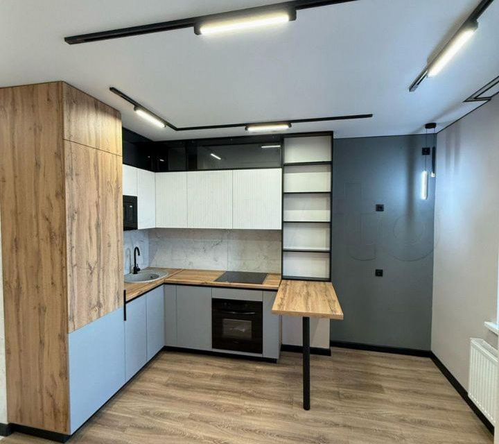 Продаётся 1-комнатная квартира, 43 м²