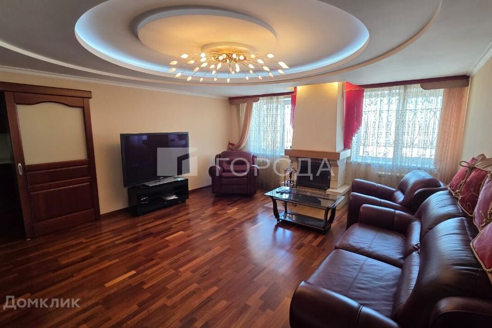 Продаётся 2-комнатная квартира, 72.5 м²