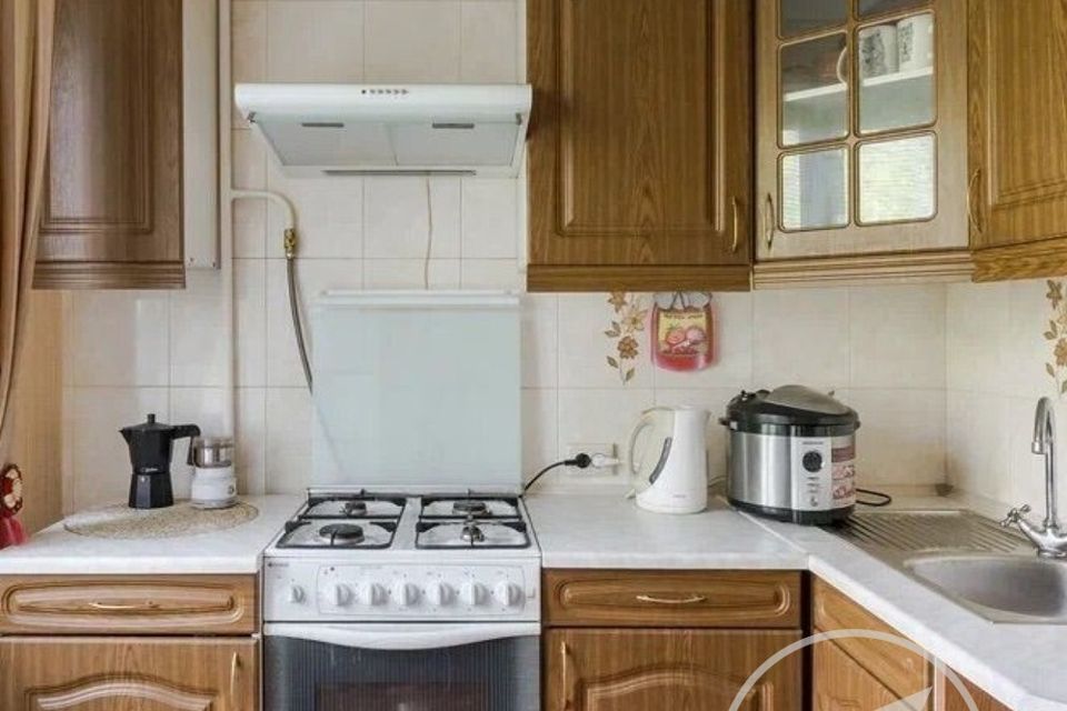 Продаётся 3-комнатная квартира, 56.4 м²