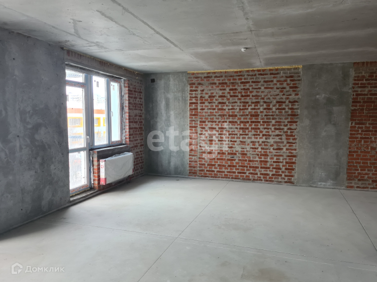 Продаётся 3-комнатная квартира, 100.5 м²