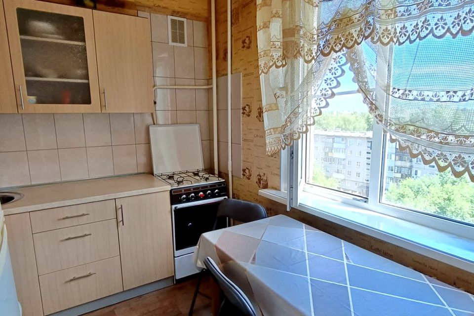 Продаётся 3-комнатная квартира, 54 м²