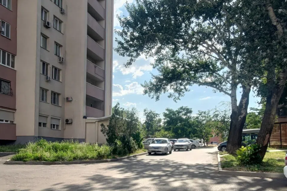 Продаётся 3-комнатная квартира, 57.3 м²