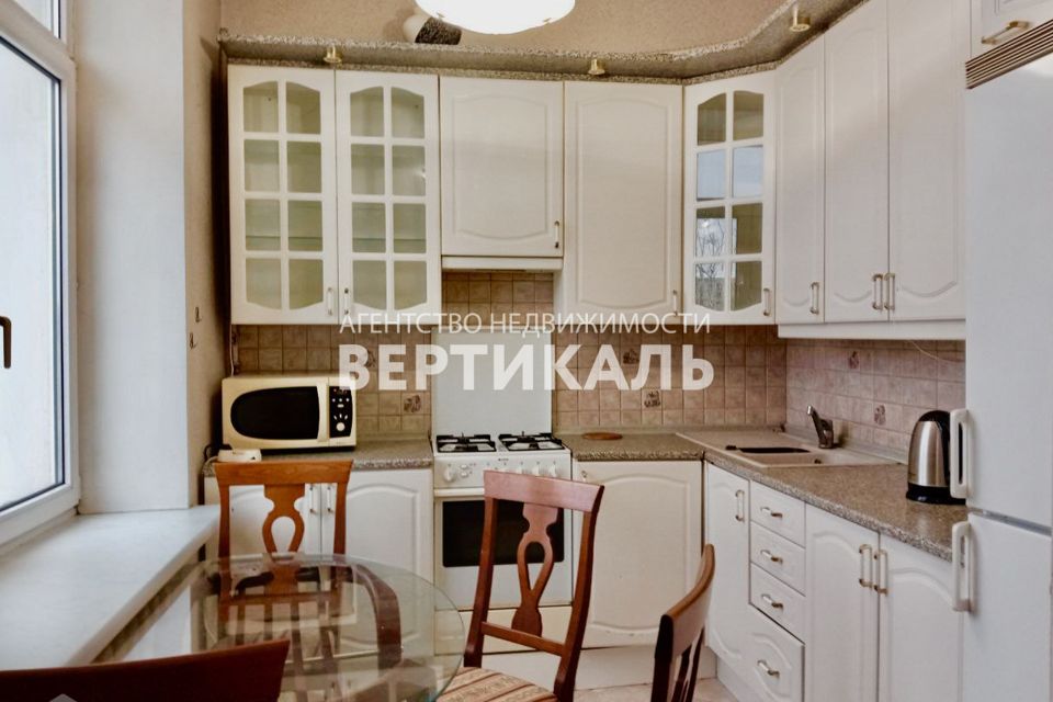 Сдаётся 2-комнатная квартира, 54 м²