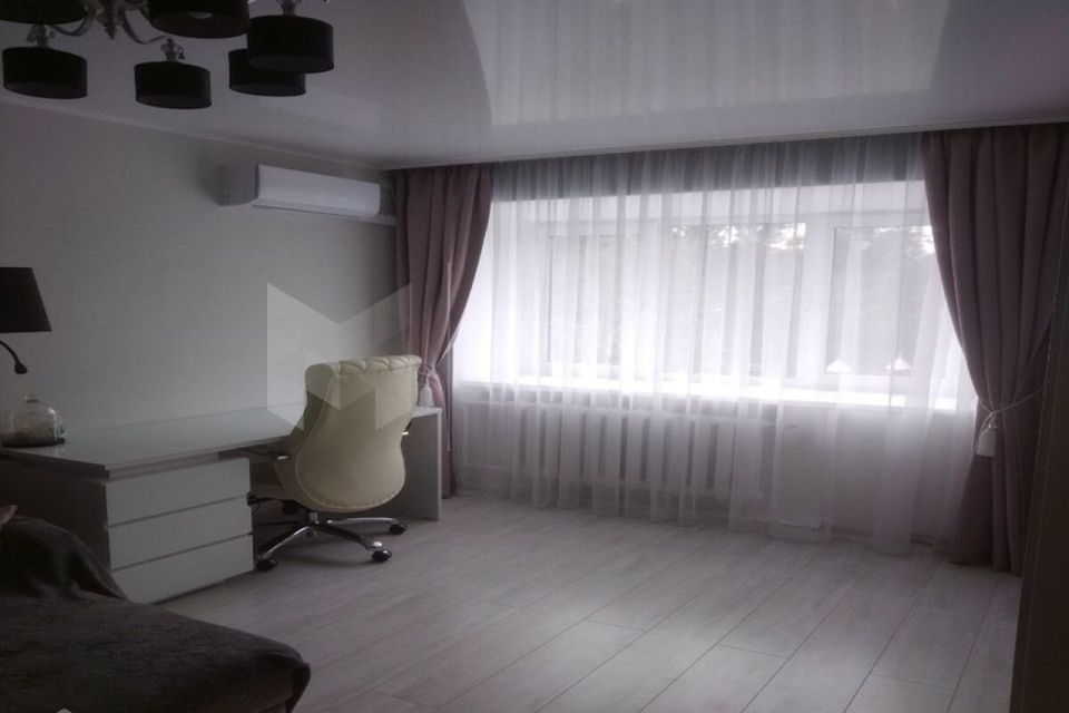 Продаётся 2-комнатная квартира, 40.6 м²