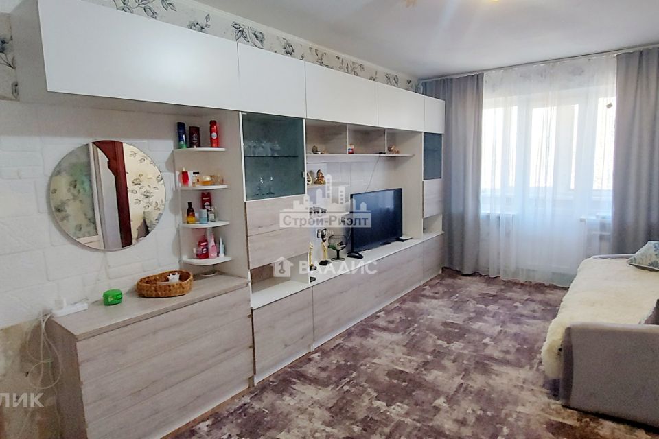 Продаётся 3-комнатная квартира, 58.1 м²