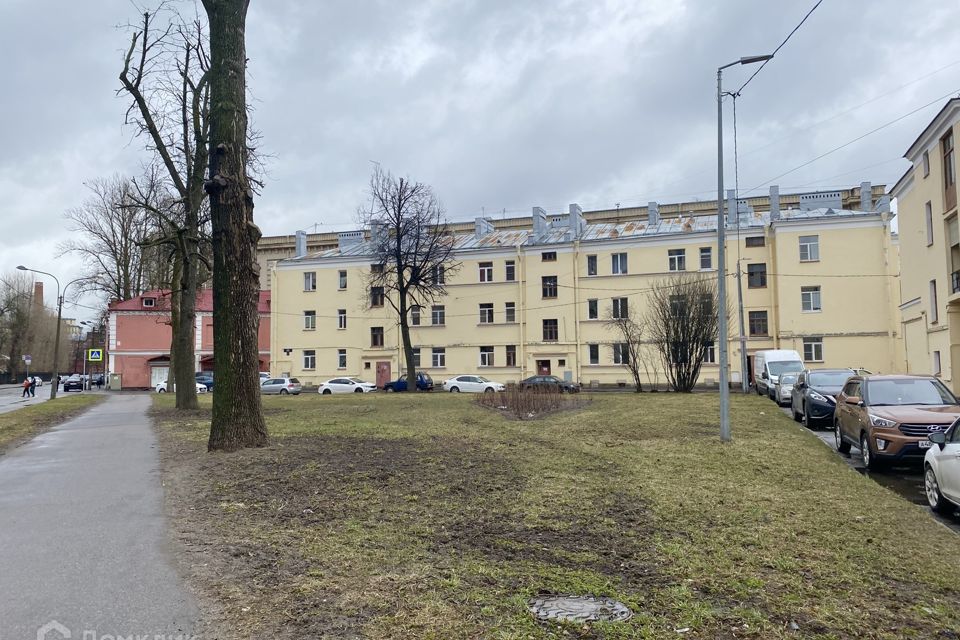 Продаётся комната в 3-комн. квартире, 24 м²