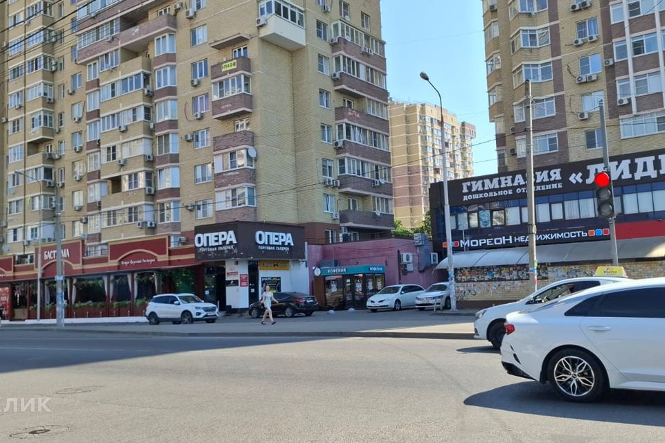 Сдаётся 1-комнатная квартира, 44 м²