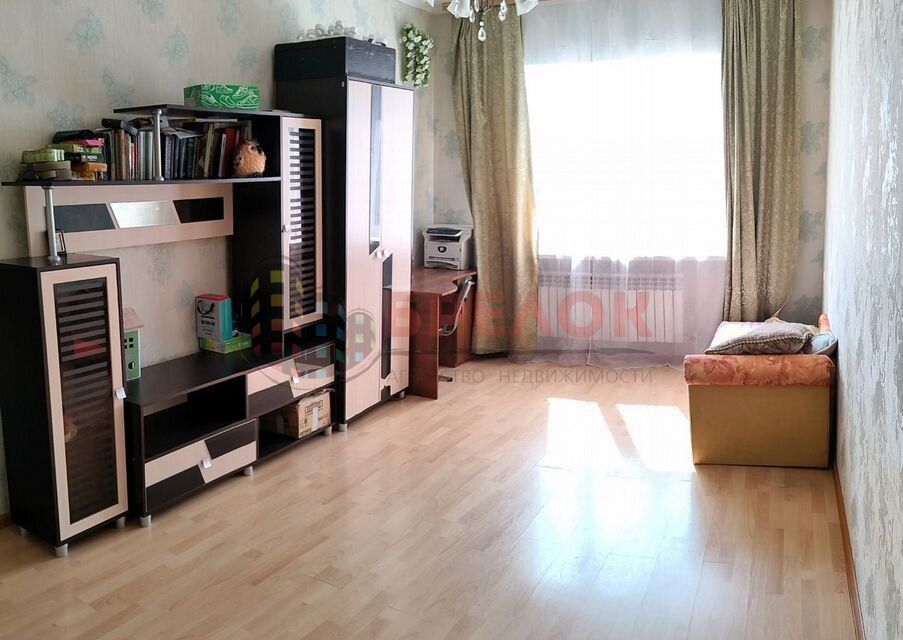 Продаётся 1-комнатная квартира, 38 м²