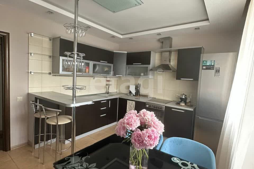 Продаётся 2-комнатная квартира, 73.5 м²