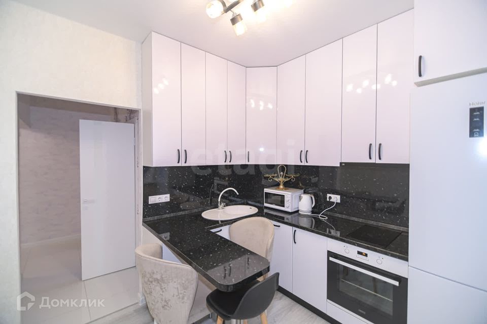Продаётся 1-комнатная квартира, 38.9 м²