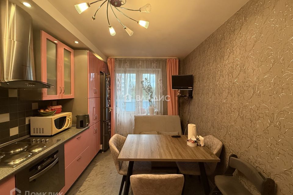 Продаётся 1-комнатная квартира, 48.8 м²